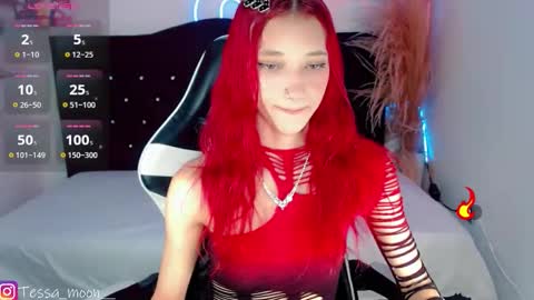 Snapshot of tessa_moon__ chatting on November 16, 2025, 8:36 pm Tessa online show from November 16, 2025, 8:36 pm