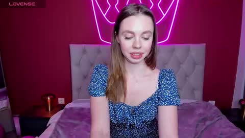 Snapshot of tessaadorable chatting on February 22, 2025, 5:02 am Tessa 3 online show from February 22, 2025, 5:02 am