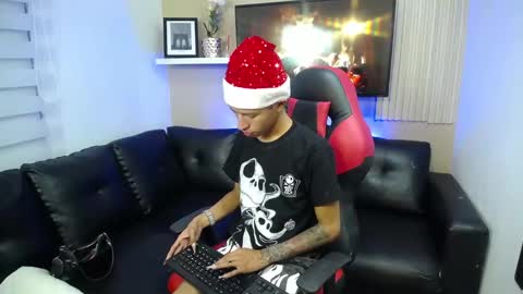 tessachains online show from December 21, 2025, 3:57 am