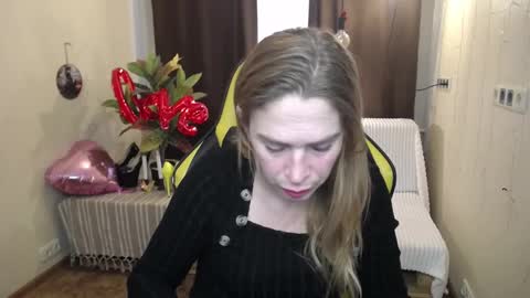 Snapshot of tessadaybreak chatting on February 22, 2025, 1:46 pm tessadaybreak online show from February 22, 2025, 1:46 pm
