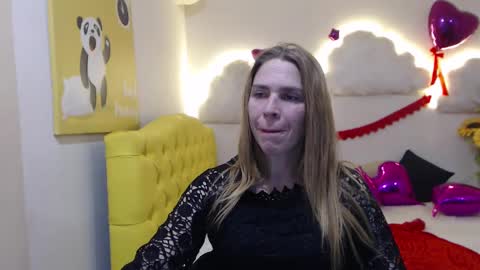 Snapshot of tessadaybreak chatting on March 2, 2025, 4:53 pm tessadaybreak online show from March 2, 2025, 4:53 pm