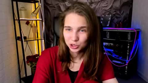 Snapshot of tessamill chatting on September 10, 2025, 6:24 am Tessa online show from September 10, 2025, 6:24 am