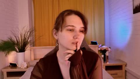 Tessa online show from March 12, 2026, 9:26 am