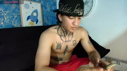Snapshot of tessarion_black chatting on July 6, 2026, 5:15 am Tessarion online show from July 6, 2026, 5:15 am