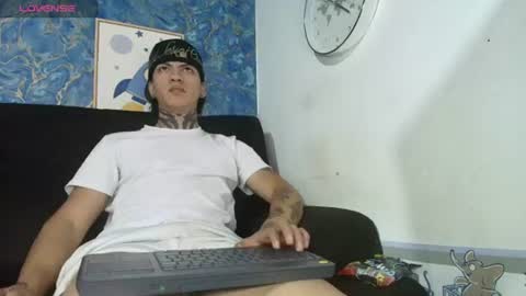 Snapshot of tessarion_black chatting on July 17, 2026, 3:57 am Tessarion online show from July 17, 2026, 3:57 am