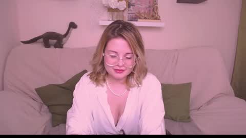 TESSA online show from December 26, 2024, 7:03 am