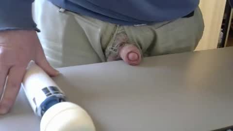 Test the Chat online show from February 23, 2026, 9:01 pm