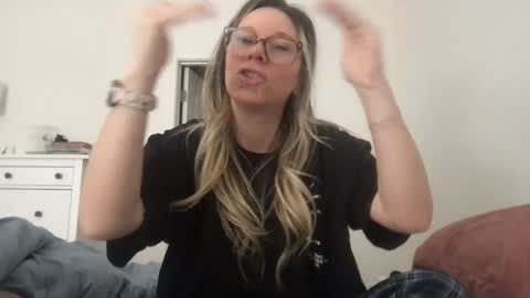 Daphne Summers online show from February 9, 2026, 7:07 pm