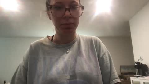 Snapshot of texas_blonde chatting on April 17, 2026, 5:38 pm Daphne Summers online show from April 17, 2026, 5:38 pm