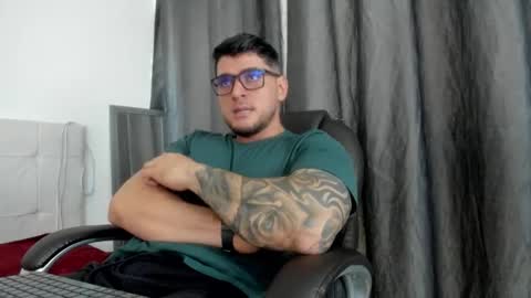 Snapshot of teylor_creed chatting on November 10, 2025, 7:35 pm teylor creed online show from November 10, 2025, 7:35 pm