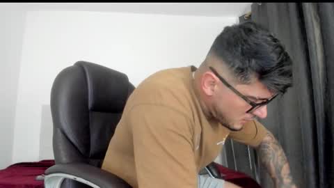 Snapshot of teylor_creed chatting on November 15, 2025, 6:04 pm teylor creed online show from November 15, 2025, 6:04 pm