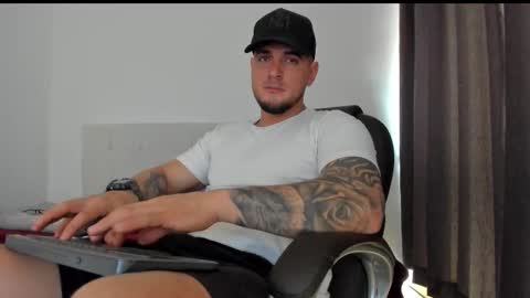 Snapshot of teylor_creed chatting on November 23, 2025, 6:08 pm teylor creed online show from November 23, 2025, 6:08 pm