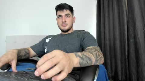 Snapshot of teylor_creed chatting on December 16, 2025, 6:57 pm teylor creed online show from December 16, 2025, 6:57 pm