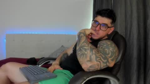 Snapshot of teylor_creed chatting on February 21, 2026, 6:53 pm teylor creed online show from February 21, 2026, 6:53 pm