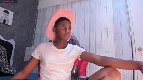 teylor_lovee online show from January 11, 2026, 9:09 pm