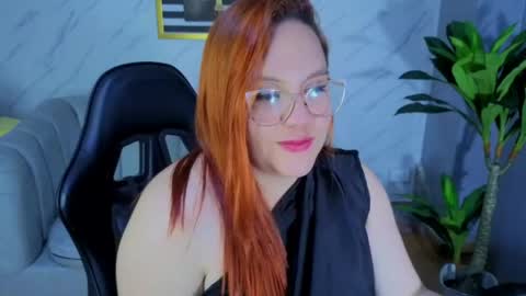 tezzaniut_t online show from April 21, 2026, 1:42 am