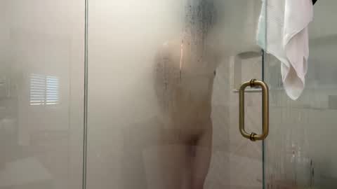 Snapshot of tgirltoesx chatting on November 13, 2025, 7:13 pm babygirlmami online show from November 13, 2025, 7:13 pm