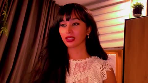 th3r3sa online show from December 9, 2024, 3:44 pm