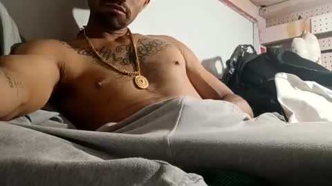 Snapshot of thagoonpaco chatting on May 3, 2026, 12:44 pm thagoonpaco online show from May 3, 2026, 12:44 pm