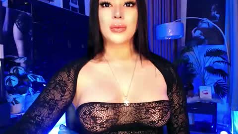 Snapshot of thalia_cambridge chatting on November 29, 2025, 6:22 pm THALIA online show from November 29, 2025, 6:22 pm