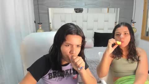 Thalia  Veyra online show from March 1, 2026, 8:44 pm