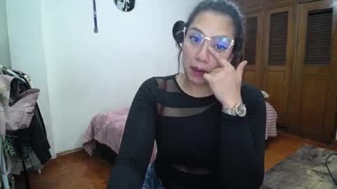    online show from September 27, 2025, 6:18 am