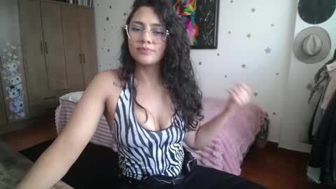    online show from April 18, 2026, 7:58 pm