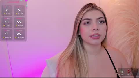 Snapshot of thaliafox_ chatting on March 12, 2025, 5:02 am  Thalia online show from March 12, 2025, 5:02 am