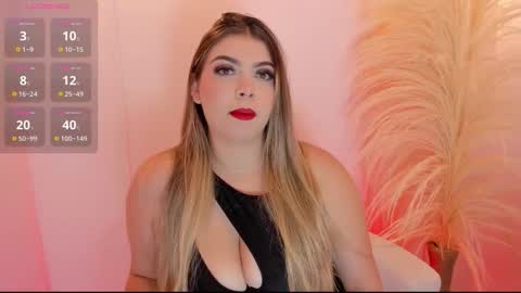 Snapshot of thaliafox_ chatting on October 1, 2025, 10:16 pm  Thalia online show from October 1, 2025, 10:16 pm