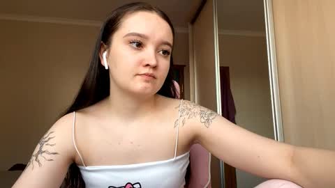 Yumi online show from March 1, 2026, 11:34 am