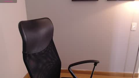 Snapshot of thamarajane1 chatting on July 9, 2026, 5:06 pm online show from July 9, 2026, 5:06 pm