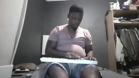 thamtsho1108 online show from January 5, 2026, 10:24 pm