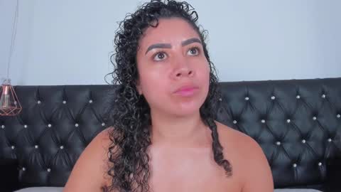 thara webstter online show from December 31, 2024, 2:47 pm