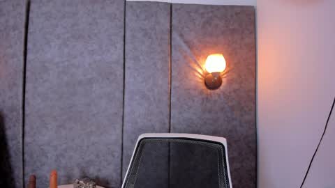 thara webstter online show from May 19, 2026, 11:38 am