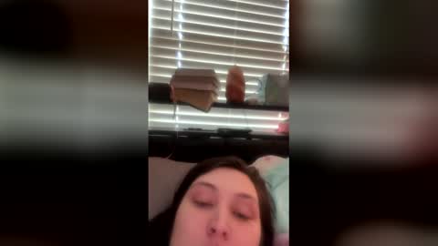 thatbaby070200000 online show from February 19, 2026, 3:41 pm