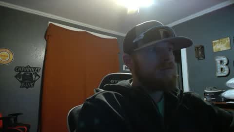 Snapshot of thatbigdickguy67426488 chatting on January 18, 2025, 1:41 am thatbigdickguy67426488 online show from January 18, 2025, 1:41 am
