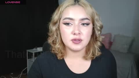   online show from October 16, 2025, 8:54 pm