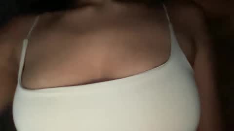 Melanie online show from September 16, 2025, 3:40 am