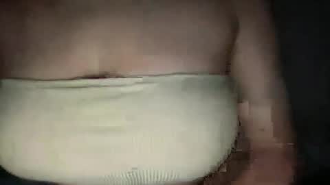 Melanie online show from October 19, 2025, 5:52 am