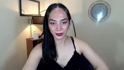Snapshot of thatslut_deia chatting on October 12, 2025, 12:15 pm thatslut_deia online show from October 12, 2025, 12:15 pm