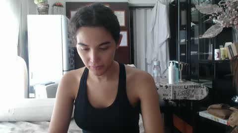 Snapshot of thayanizreal chatting on June 16, 2026, 12:30 pm thayanizreal online show from June 16, 2026, 12:30 pm