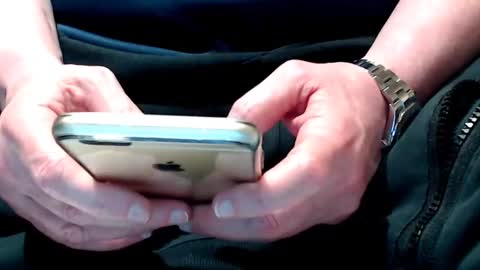 Snapshot of the1pocketrocket chatting on January 26, 2025, 7:52 pm the1pocketrocket online show from January 26, 2025, 7:52 pm