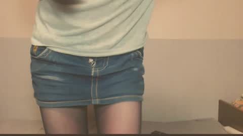 Eva online show from September 19, 2025, 3:13 pm