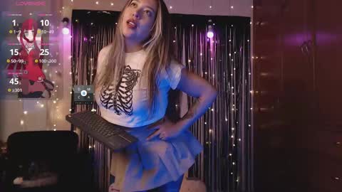 Giovanna online show from October 16, 2025, 1:17 am