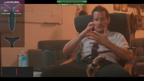 Snapshot of the_dilf chatting on July 12, 2026, 10:06 am The DILF - online show from July 12, 2026, 10:06 am