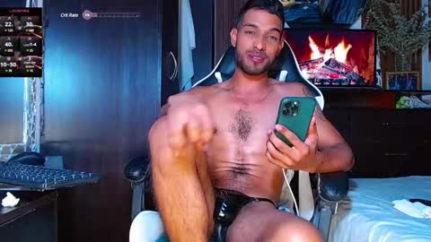 the dog lian online show from March 6, 2025, 2:41 am