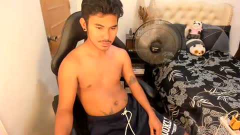 Snapshot of the_killian_jones chatting on July 27, 2026, 9:38 am ken online show from July 27, 2026, 9:38 am