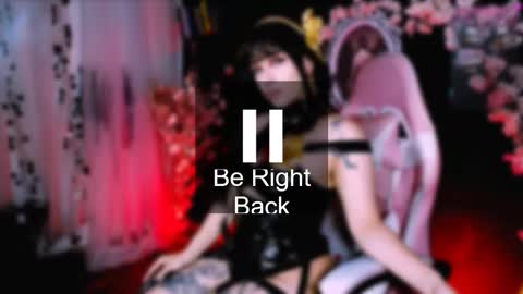 Snapshot of the_kitty_roxy chatting on February 1, 2026, 6:23 am ... ... online show from February 1, 2026, 6:23 am