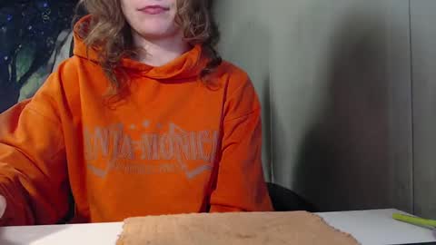 Ekye online show from February 7, 2025, 1:43 pm