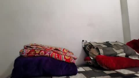 Suzan Sexy online show from September 15, 2025, 6:24 am